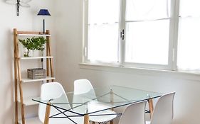 Apartamento Recoleta Buenos Aires - 2Do Piso Por Escalera -